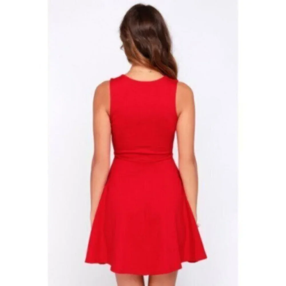 Lulu’s | Women's Queen Sweep Red Fit & Flare Dress Size XS - Picture 3 of 13